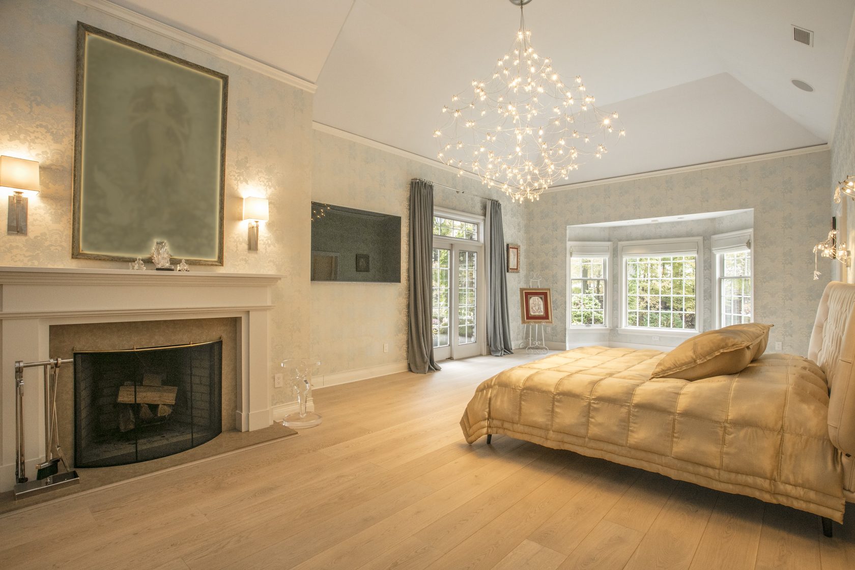 Renovated Georgian Mansion