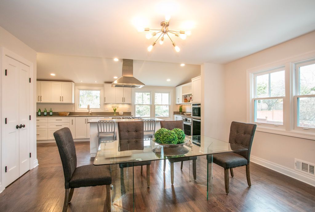 Modern Colonial, Larchmont