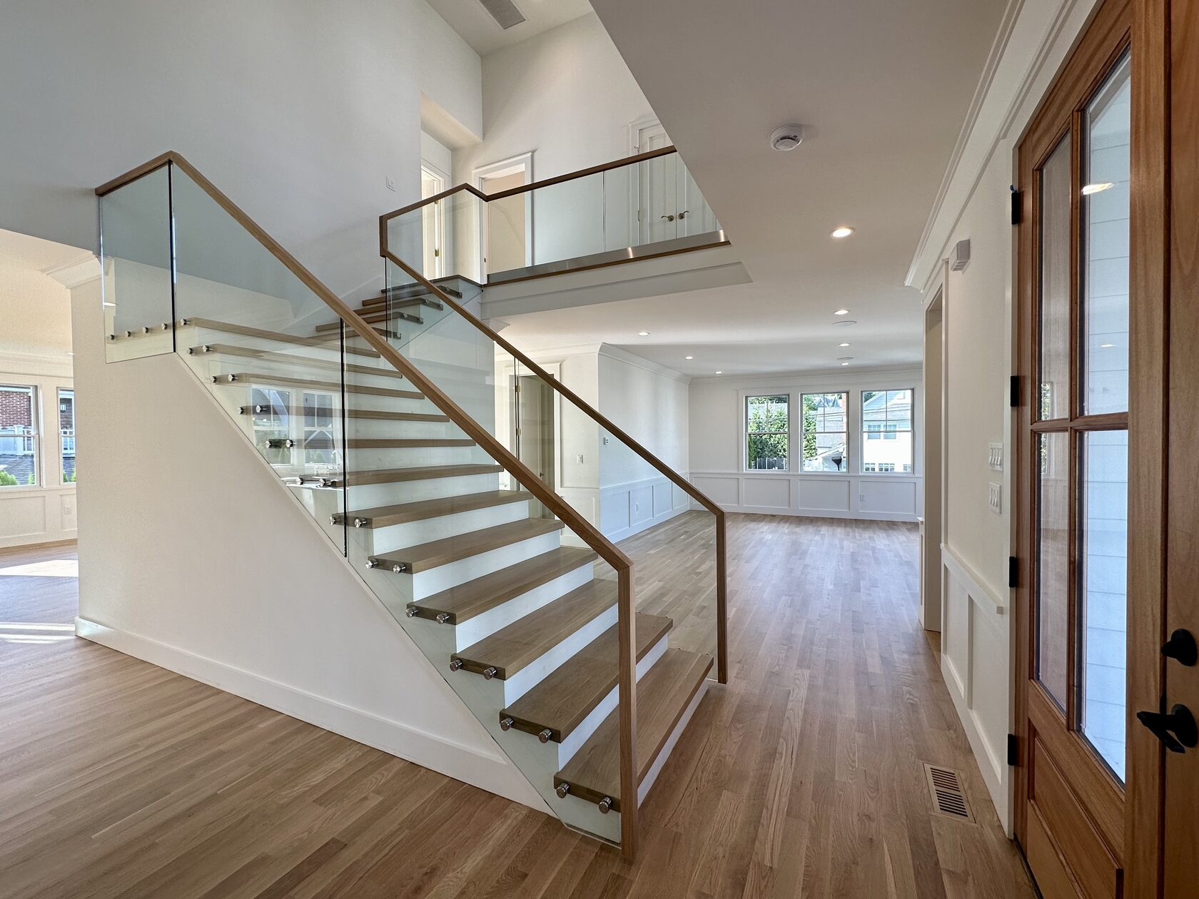 Compo Beach interior