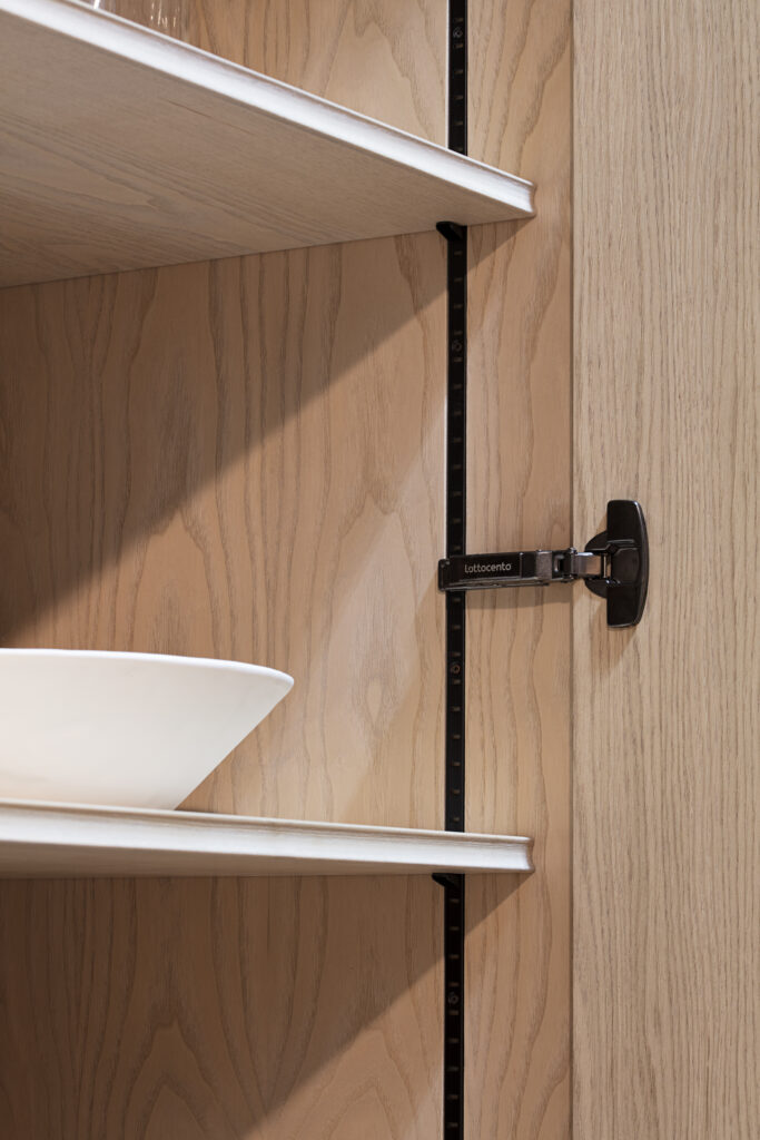 Chronos 2.2 kitchen detail