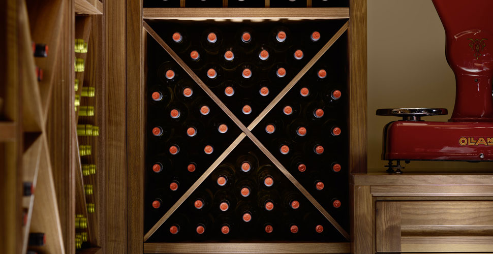 Calendario walnut wood storage